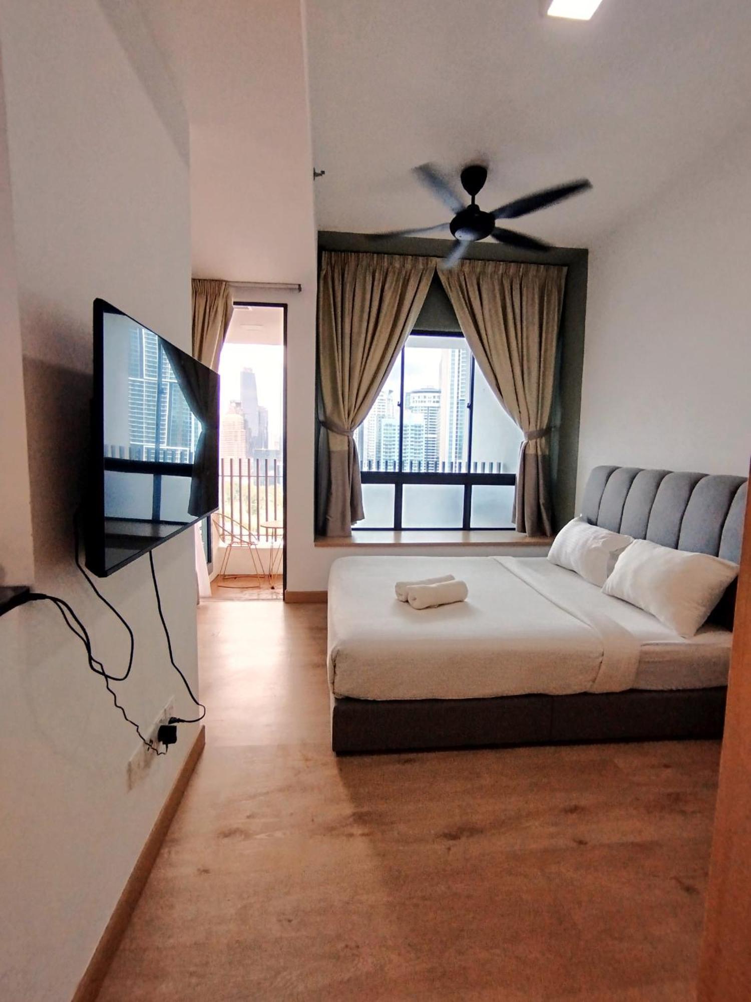 Ferienwohnung The Colony Klcc View By Nzv Kuala Lumpur Exterior foto
